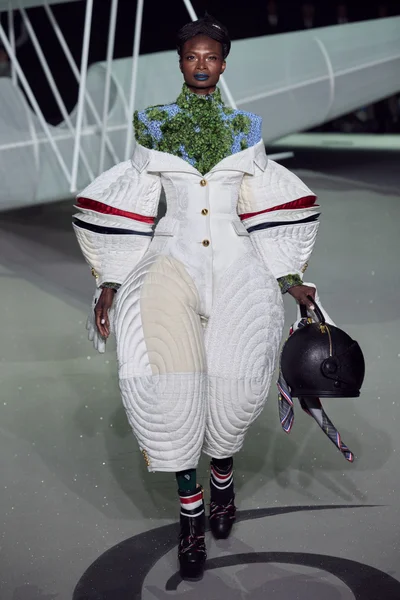 Look 1